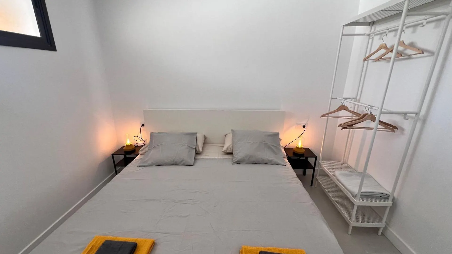 Seaview Modern Apartment In Downtown 로스크리스티아노스