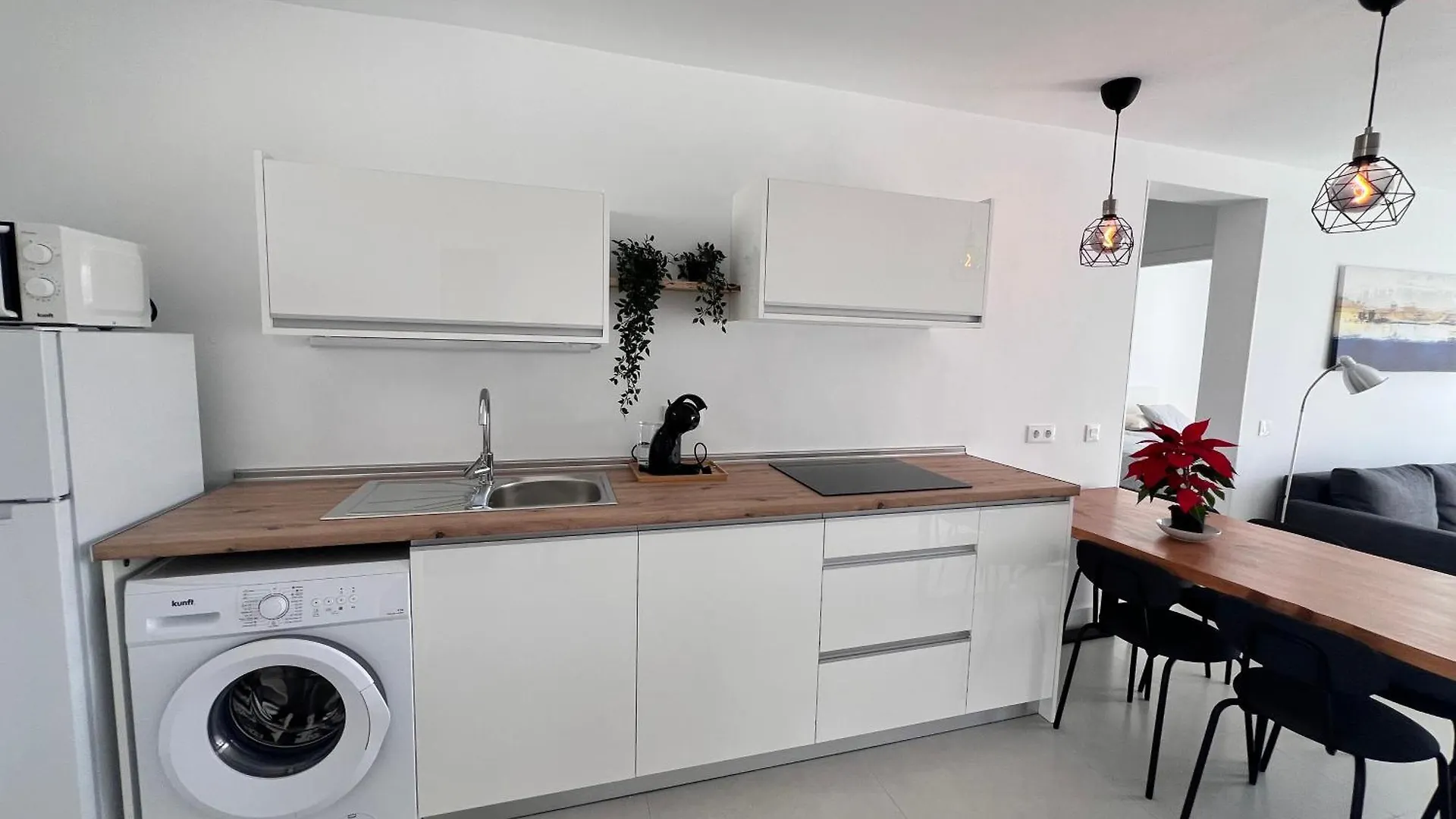 Seaview Modern Apartment In Downtown 로스크리스티아노스 0*,  스페인