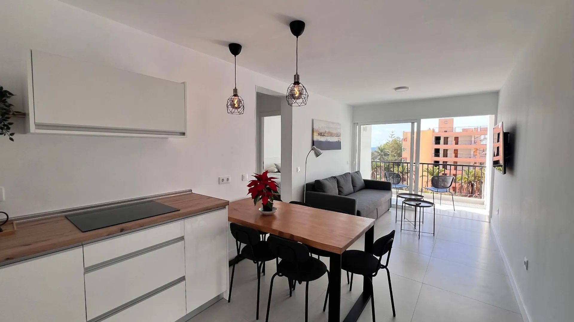 Seaview Modern Apartment In Downtown 로스크리스티아노스
